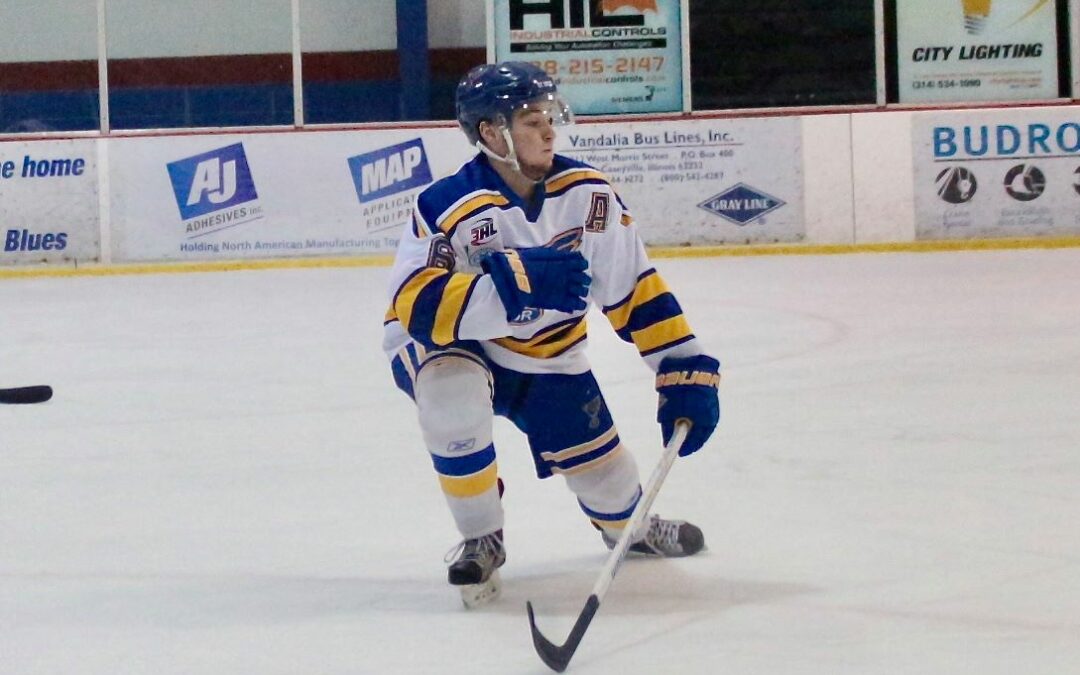 JR. BLUES’ CARROLL MAKES COLLEGE COMMITMENT