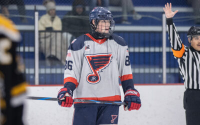 Jr. Blues Split in Two Games Against the Cyclones